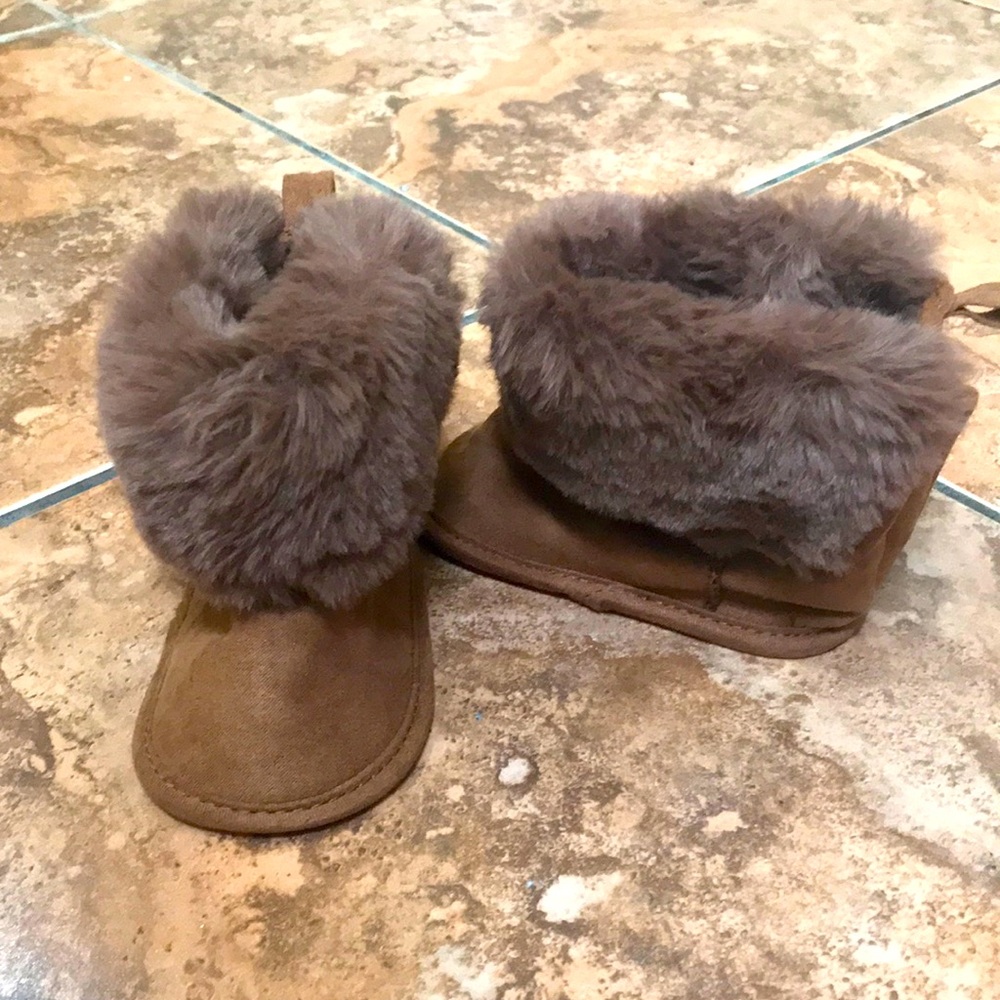 Furry Suede Boots 6-9 months